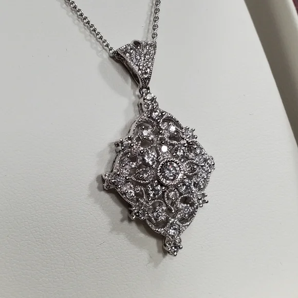 14K White Gold Necklace
